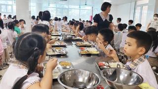 Nhiều lo ngại về an toàn thực phẩm trong trường học
