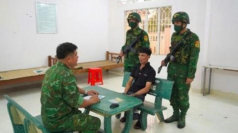 Bắt đối tượng mang lượng lớn vàng nhập cảnh vào Việt Nam