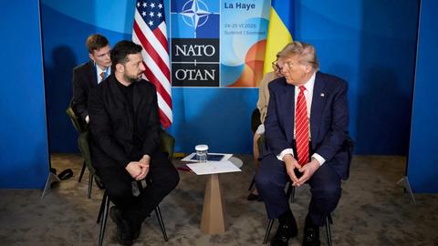 Ukraine và các đồng minh châu Âu ủng hộ đàm phán hòa bình do Mỹ đề xuất
