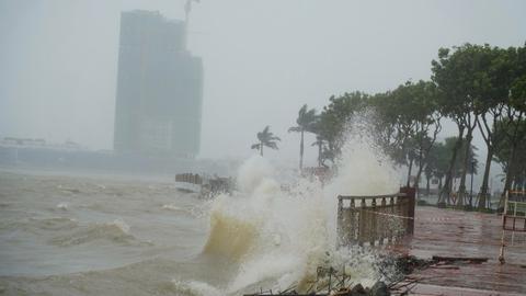  Bão số 12 cách thành phố Đà Nẵng khoảng 270km