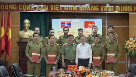 Khai giảng lớp tập huấn báo chí truyền thông cho cán bộ Công an Lào