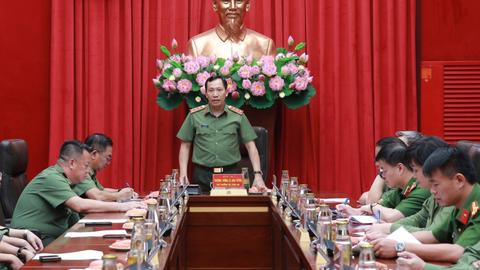 Phát huy hơn nữa tinh thần trách nhiệm của đại biểu Quốc hội trong CAND