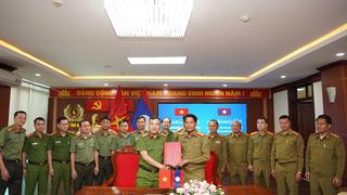 Phối hợp hiệu quả đảm bảo an ninh trật tự biên giới Việt Nam - Lào