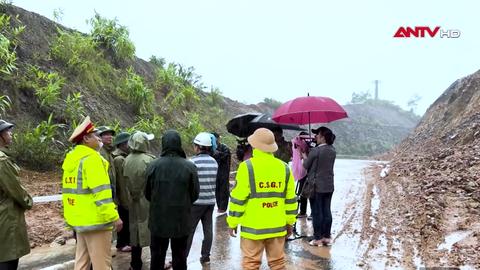 Hoàn lưu bão số 12 tan nhanh, miền Trung bước vào đợt mưa lớn kéo dài nhiều ngày