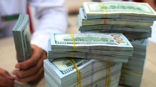 Giám sát chặt hoạt động mua - bán ngoại tệ