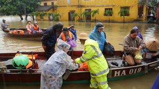 Kịp thời hỗ trợ người dân vùng lũ