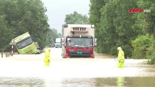 Di dời người dân vùng ngập sâu đến nơi an toàn