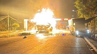 Thông tin chính thức vụ cháy xe bồn xảy ra ở xã Lạc Đạo