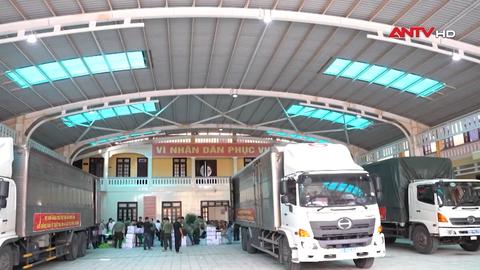 Bộ Công an hỗ trợ nhân dân Huế và TP Đà Nẵng bị ảnh hưởng bão lũ