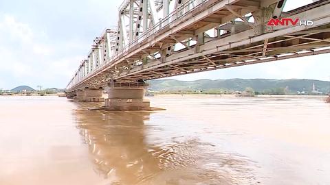 Tăng cường kiên cố, cải tạo cầu đường sắt sau mưa lũ