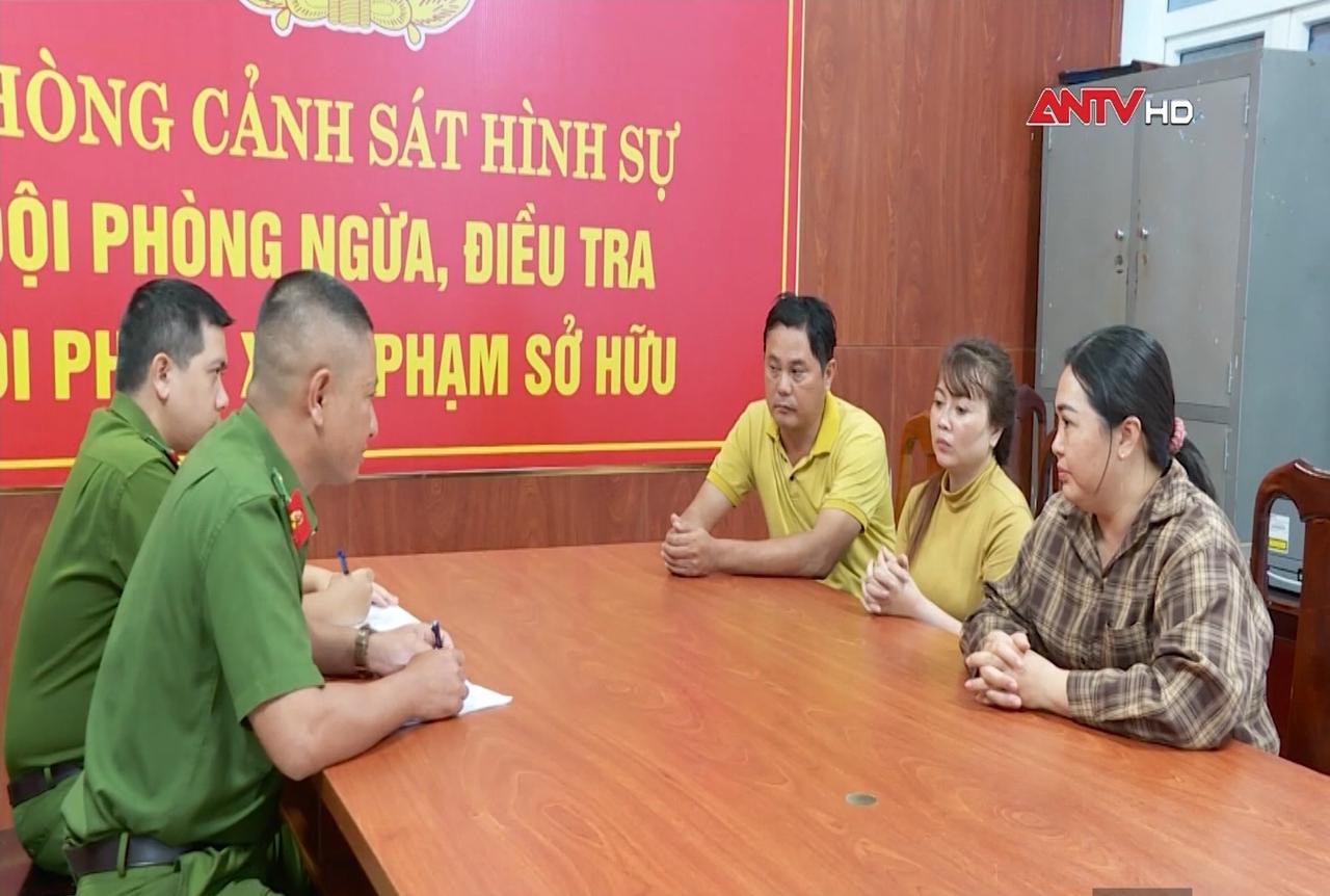 Bắt nhóm đối tượng dàn cảnh cưỡng đoạt 21,5 tỷ đồng