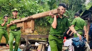 Sạt lở nghiêm trọng tại xã Trà Tân