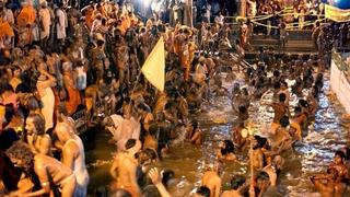  Ấn Độ: Giẫm đạp tại đền thờ, ít nhất 10 người thiệt mạng