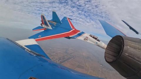 Đội bay Nga trình diễn kỹ năng ngoạn mục tại triển lãm hàng không Trung Quốc