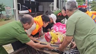 Kịp thời đưa người bệnh đi cấp cứu trước khi lũ tràn về