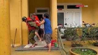 Nước lũ ở Huế và Đà Nẵng lại lên nhanh, ngập lụt diện rộng tái diễn