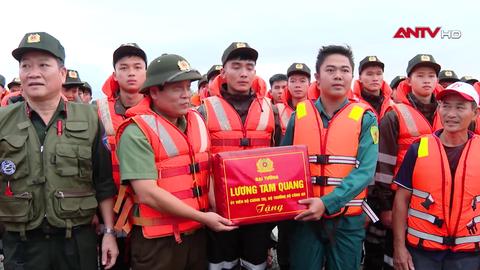   Bộ Công an trao quà ủng hộ nhân dân, động viên CBCS Công an Đà Nẵng