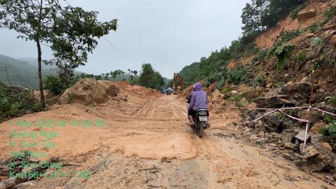 Nhiều tuyến đường huyết mạch đã thông trở lại