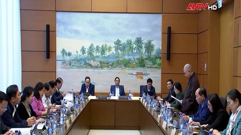 Quốc hội thảo luận tại tổ về dự thảo các Văn kiện trình Đại hội XIV của Đảng