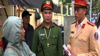 Ghi nhận đợt kiểm tra bãi gửi xe quanh trường học ở Hà Nội