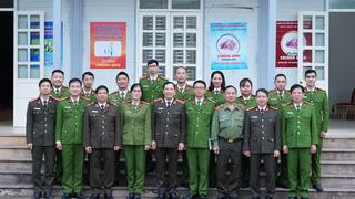 Thứ trưởng Lê Văn Tuyến làm việc tại Sơn La