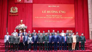 Bộ Công an hưởng ứng Ngày Pháp luật Việt Nam