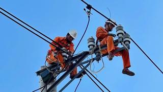 Thêm 1.000 nhân lực hỗ trợ Gia Lai, Đắk Lắk khôi phục lưới điện