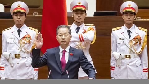 Chánh án Tòa án Nhân dân tối cao tuyên thệ nhậm chức 