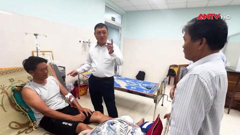  Khen thưởng 2 công dân lao mình xuống biển cứu người giữa cơn bão dữ 