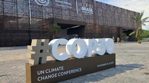 COP30: Kêu gọi biến cam kết thành hành động cụ thể