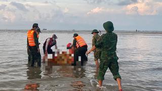 Tìm thấy thi thể người đàn ông bị lật thuyền trên biển ở Hà Tĩnh