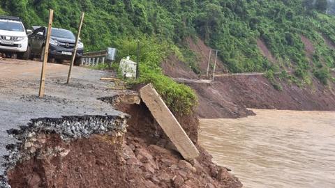 Nghệ An nỗ lực khắc phục hạ tầng giao thông sau bão lũ