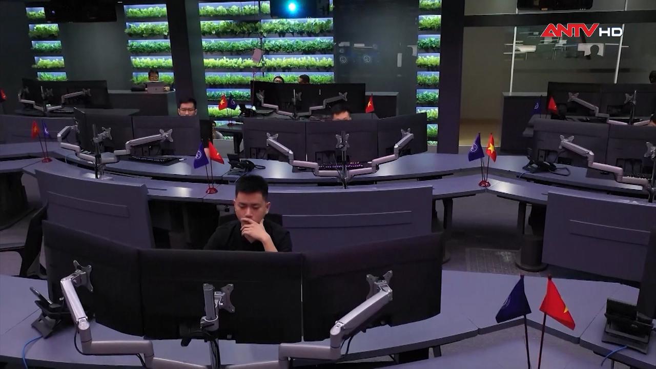 Công an nhân dân tiên phong bảo vệ nền tảng tư tưởng của Đảng trên không gian mạng