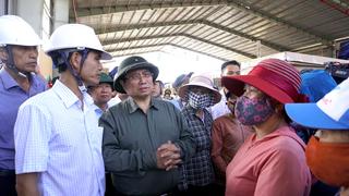Thủ tướng Phạm Minh Chính kiểm tra tình hình thiệt hại và công tác khắc phục hậu quả bão số 13