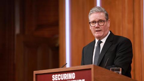 Anh chủ trương cải cách toàn diện chính sách nhập cư