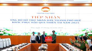 Bộ Công an hỗ trợ Huế 5 tỷ đồng khắc phục hậu quả thiên tai