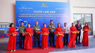 Bảo vệ thanh thiếu niên trên không gian mạng