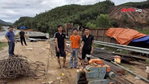 Camera “bắt gọn” người phụ nữ móc túi giữa chợ Tân Quy