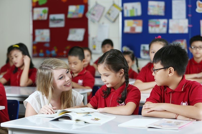 Nâng cao năng lực giảng dạy tiếng Anh trong trường học