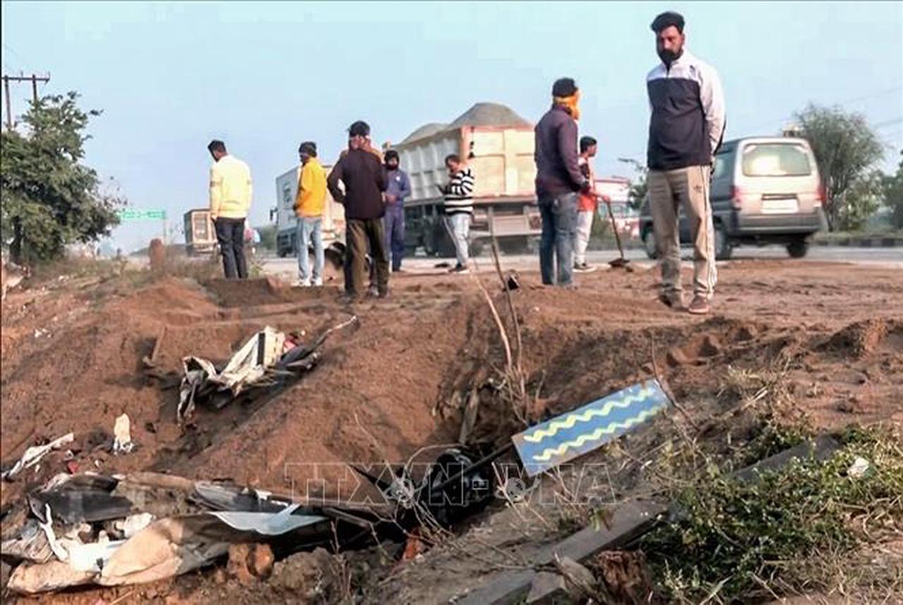 Ấn Độ: Hai vụ tai nạn giao thông làm nhiều người thương vong Ấn Độ: Hai vụ tai nạn giao thông làm nhiều người thương vong