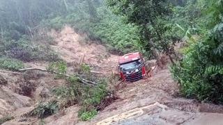 Mưa lớn tại miền Trung khiến nhiều nơi bị ngập, sạt lở