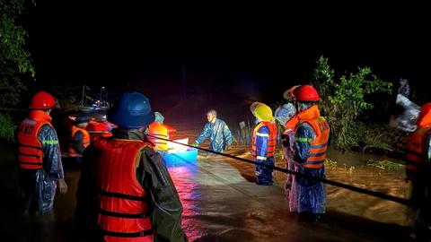 Đắk Lắk di dời người dân ra khỏi vùng nguy cơ sạt lở đất