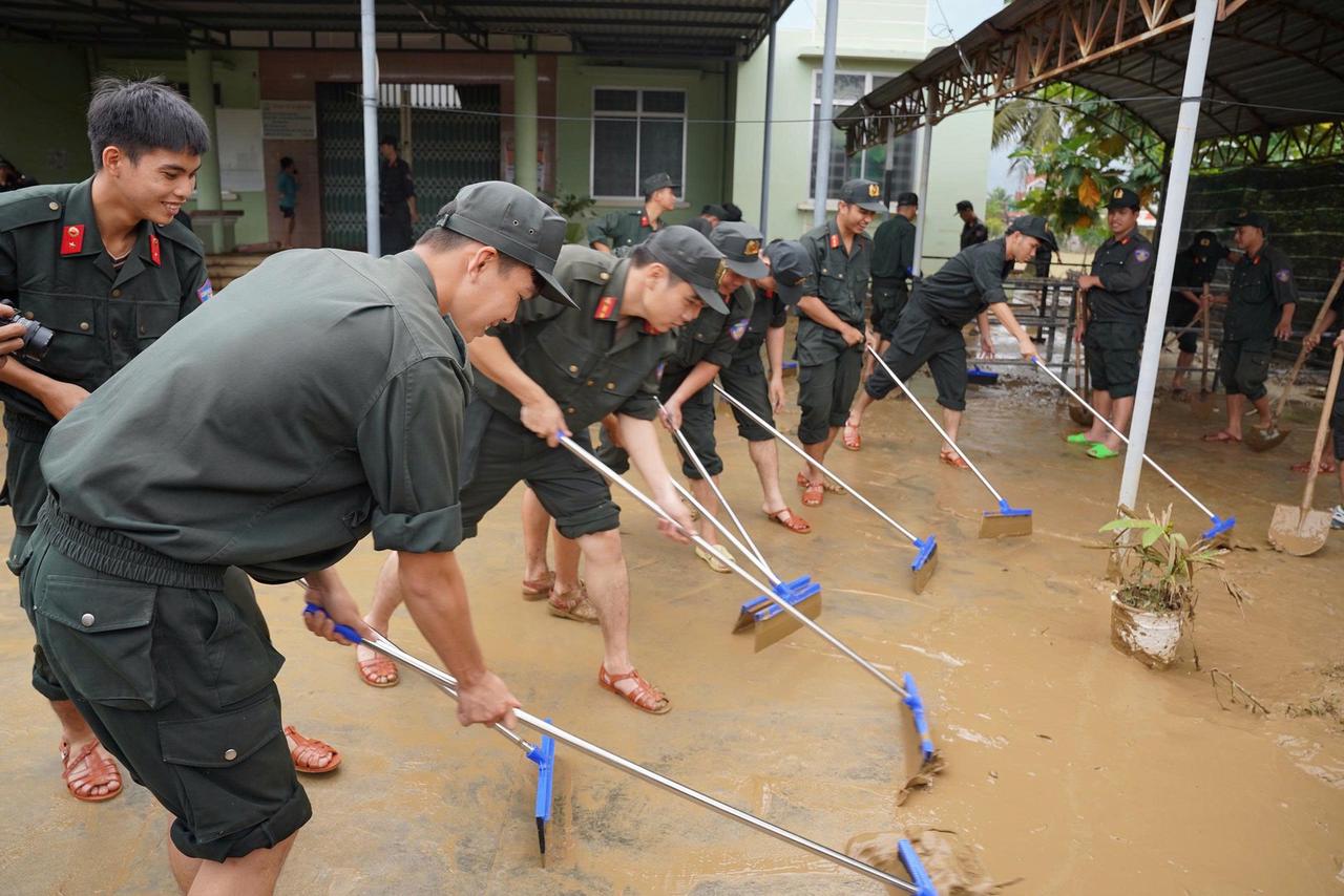 Điểm tin tức nổi bật 24 giờ Điểm tin tức nổi bật 24 giờ