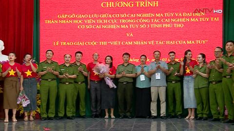 Màu xanh tuổi Đảng - Màu xanh hy vọng