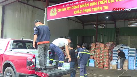 Khẩn trương cung ứng hàng hóa đến người dân vùng lũ