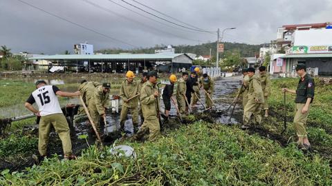 Tin tức nổi bật trên các số báo ra ngày hôm nay Tin tức nổi bật trên các số báo ra ngày hôm nay