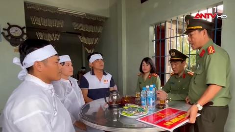 Thăm hỏi, động viên CBCS có thân nhân thiệt mạng do lũ lụt