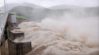 Xem xét lại quy trình vận hành liên hồ chứa khi mưa lũ cực đoan