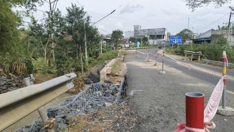 Mưa lũ miền Trung - Tây Nguyên: Vẫn còn 15 vị trí bị ách tắc