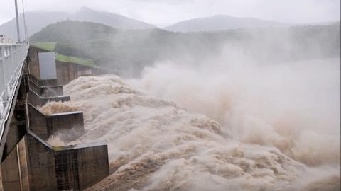 Cần chính sách mới về vận hành liên hồ chứa trong bối cảnh thời tiết ngày càng cực đoan